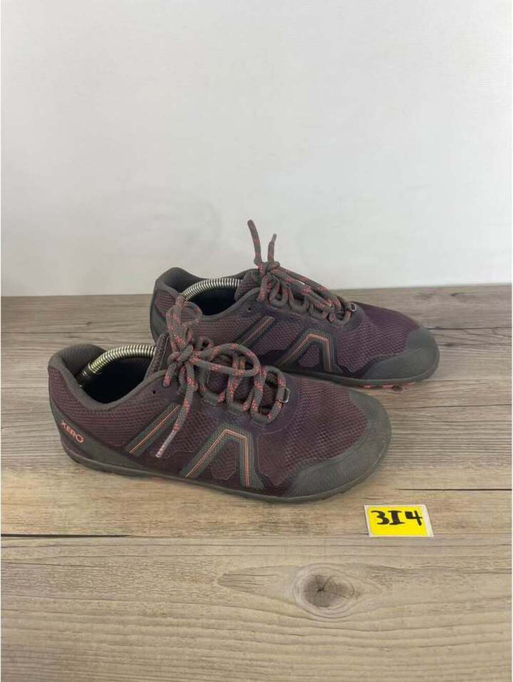 Xero Shoes Mesa Trail WP Waterproof Trail Running Shoes Women’s US 8.5 Purple